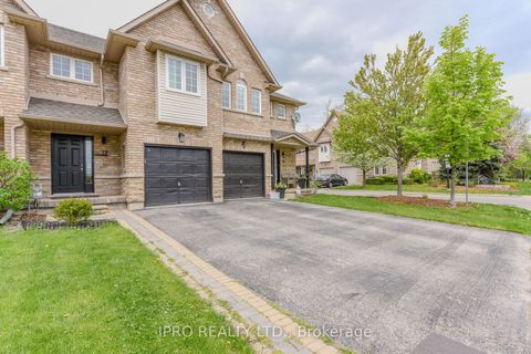 4055 Forest Run Avenue 17 Burlington ON L7M 5B8