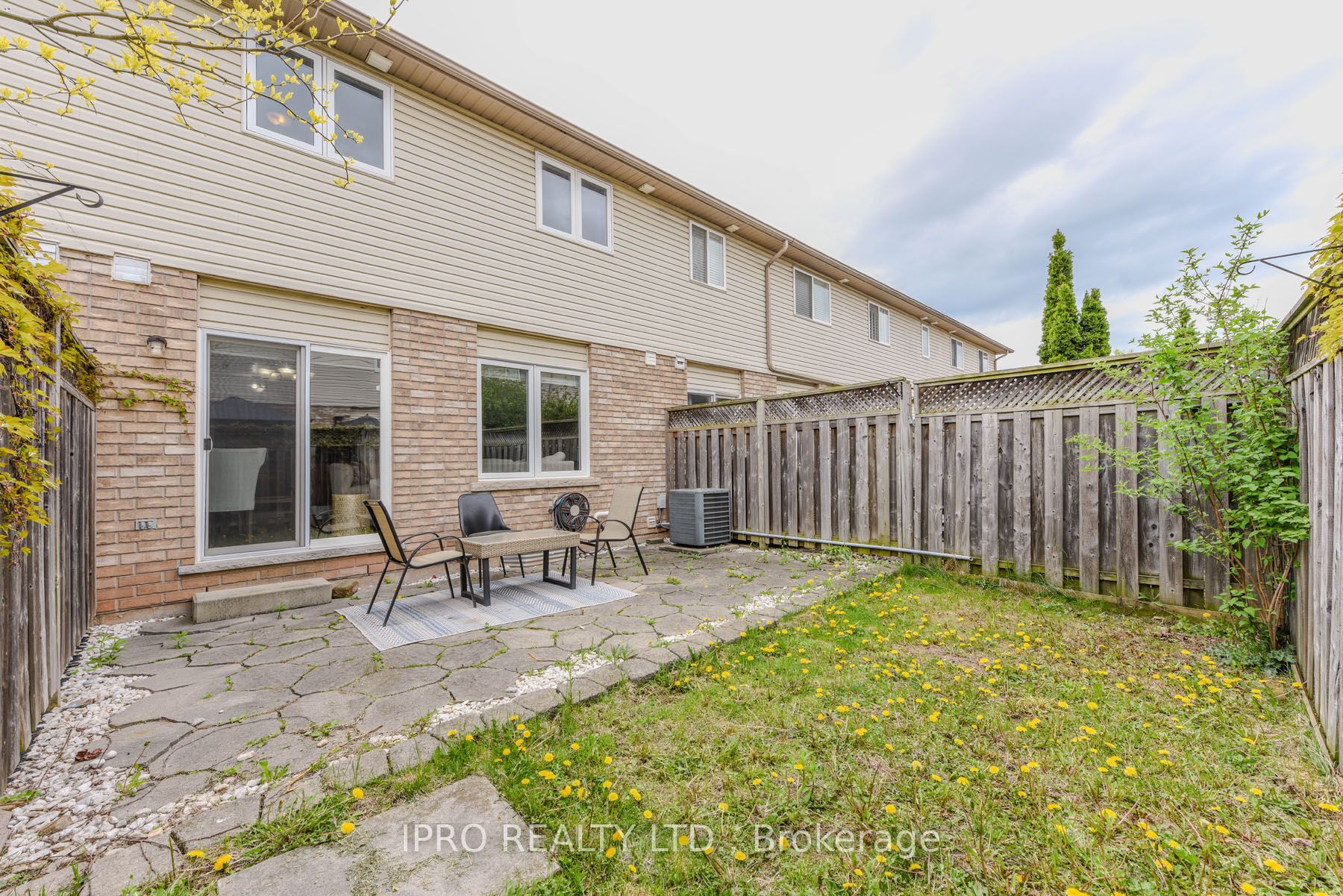 4055 Forest Run Avenue 17