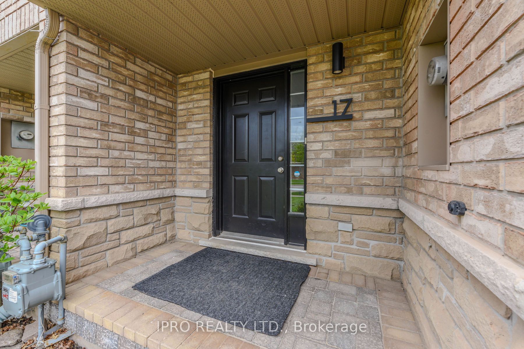 4055 Forest Run Avenue 17