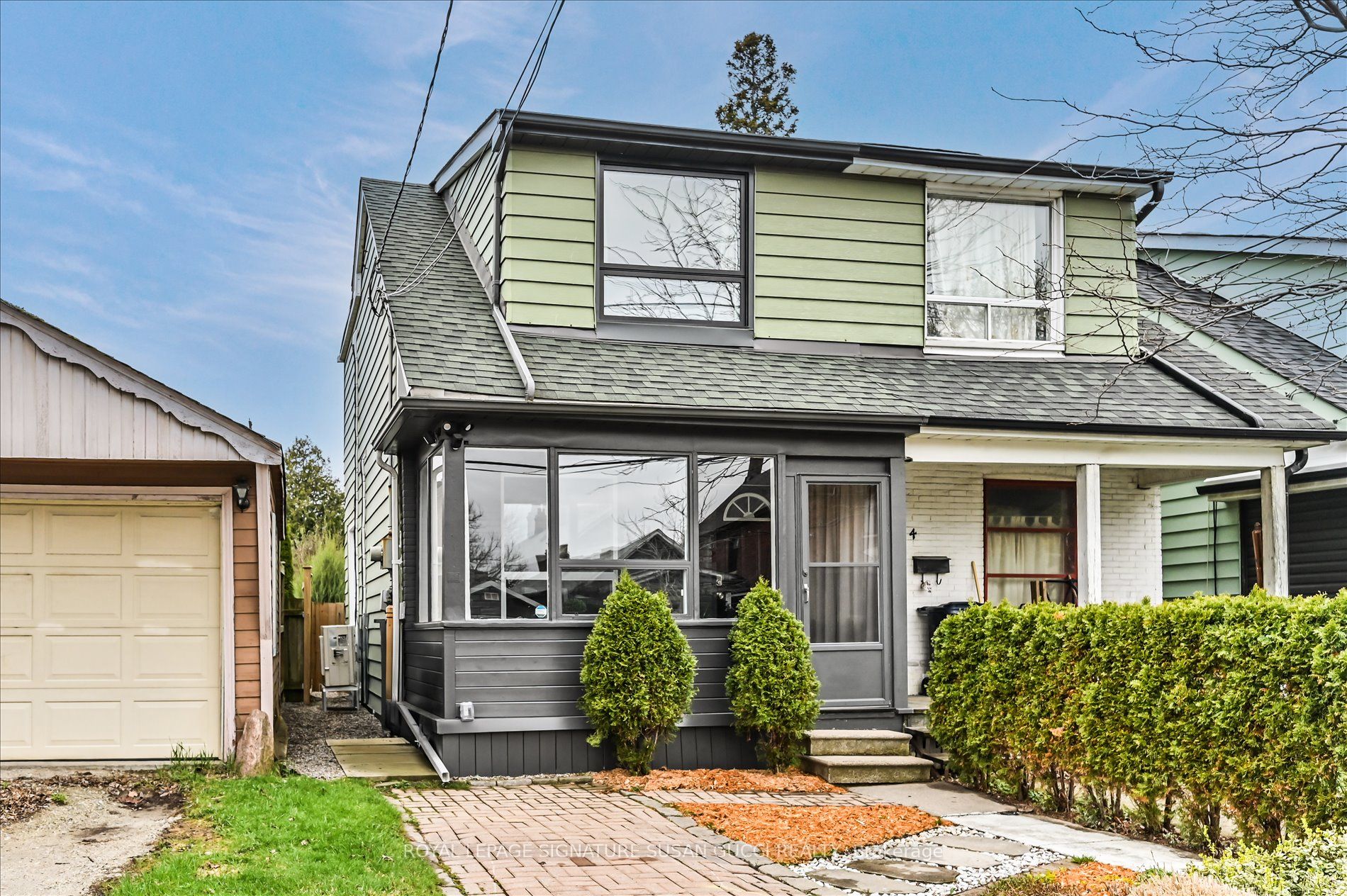 2 Newman Avenue