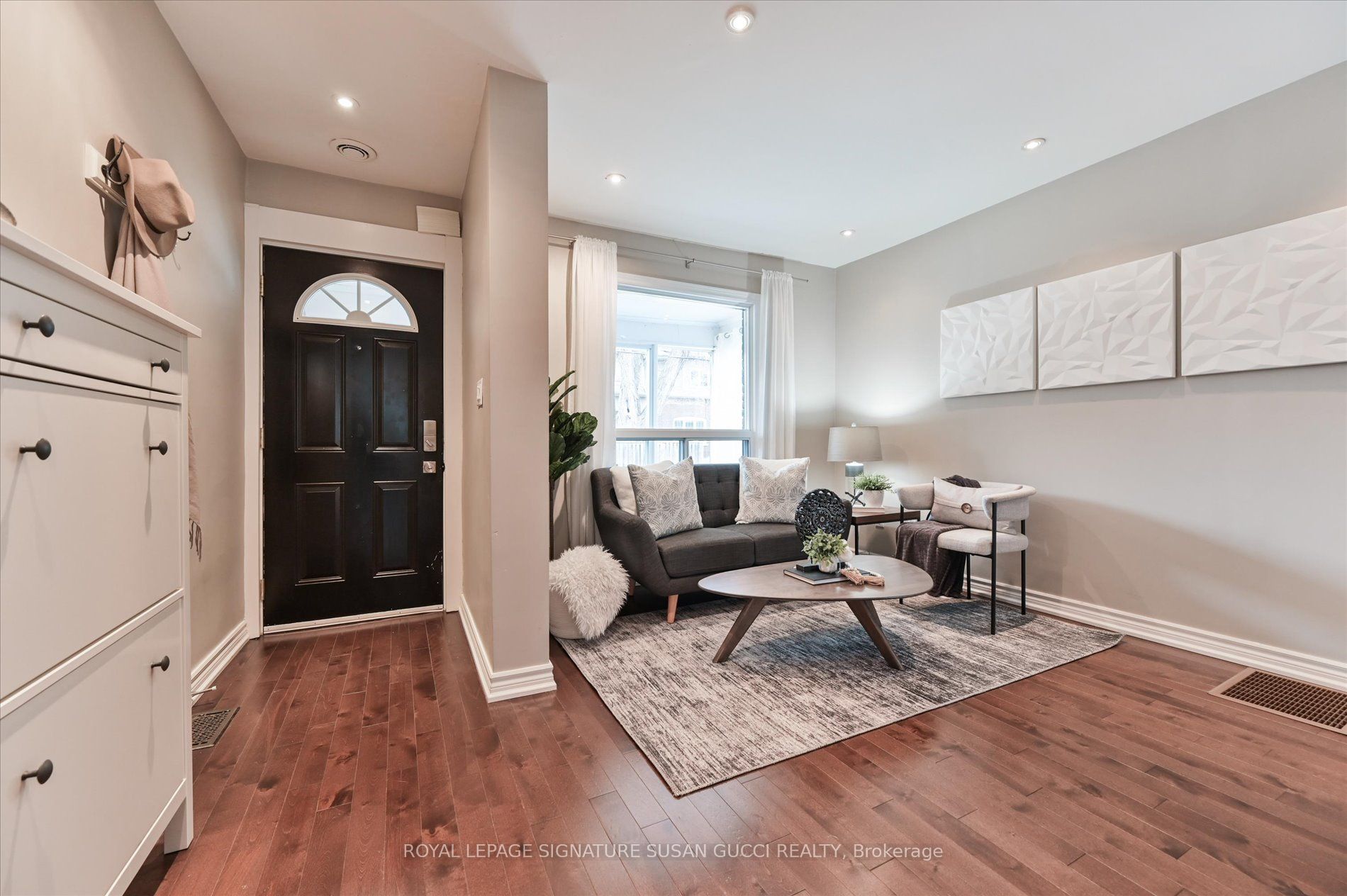 2 Newman Avenue