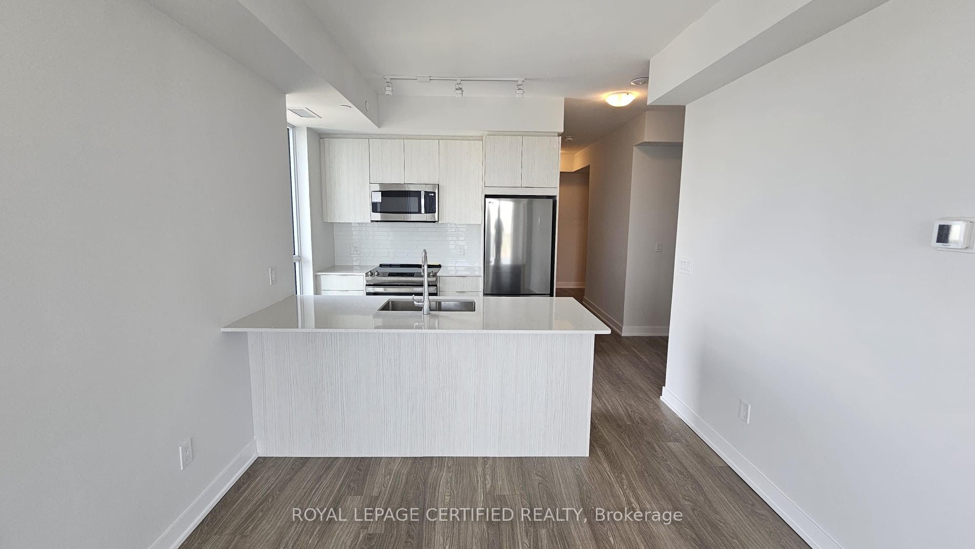 430 Square One Drive 4701