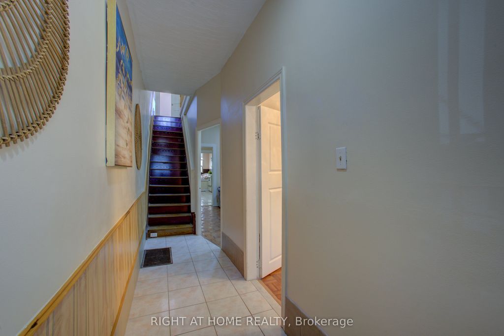Photo of 82 E Uxbridge Avenue E, Toronto, ON M6N 2Y2 (MLS # W12347814)