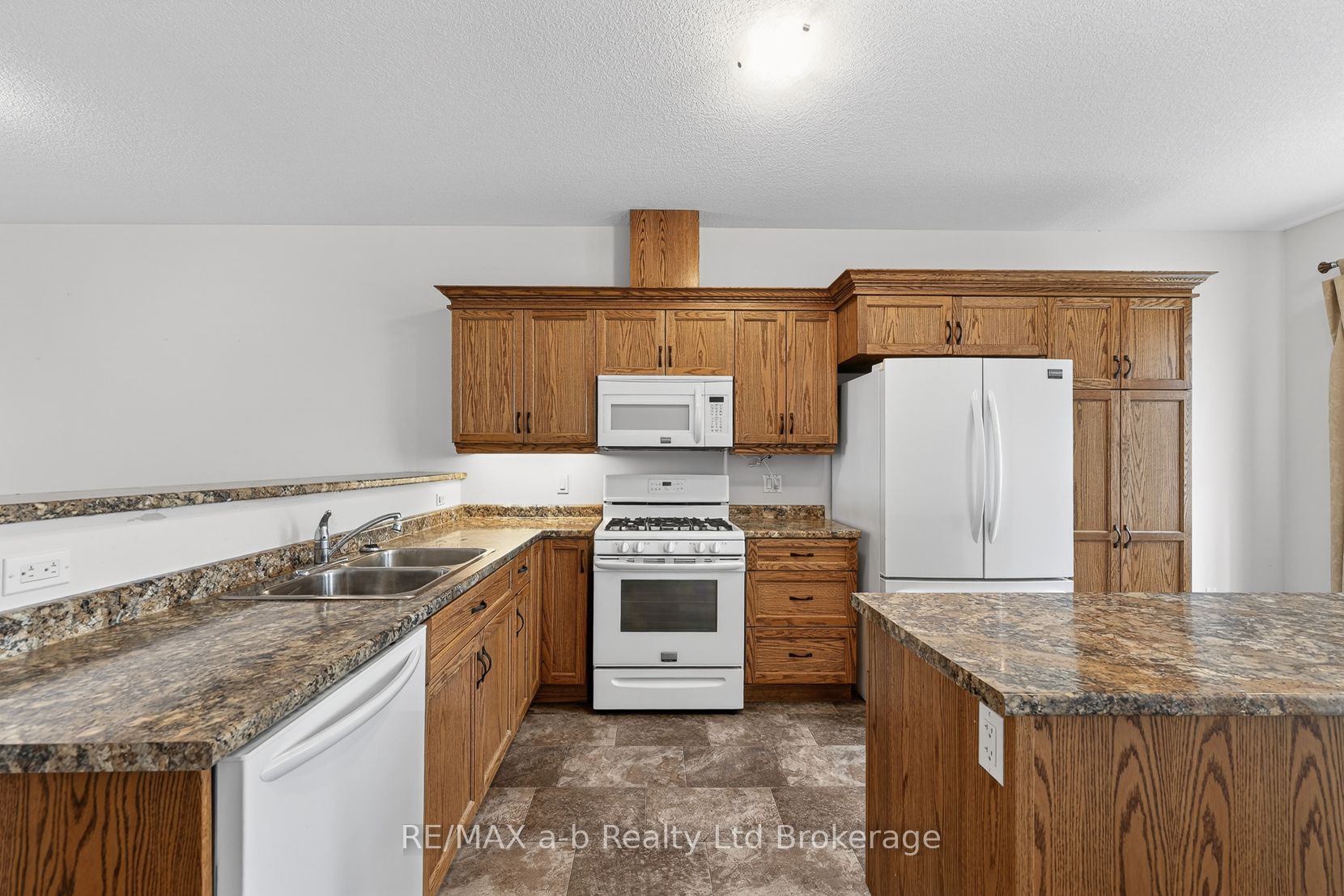 111 King Street East, Unit 14 Street