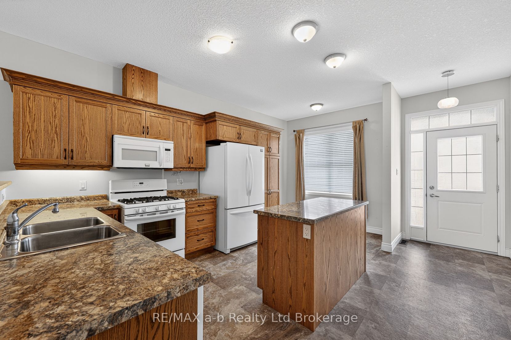 111 King Street East, Unit 14 Street