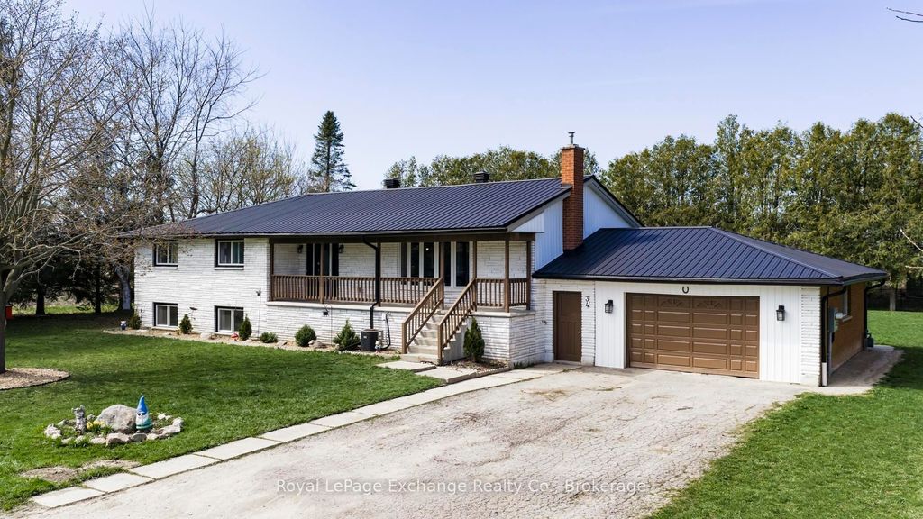 Photo of 34 Queen Avenue, Bluewater, ON N0M 1J0 (MLS # X13038540)