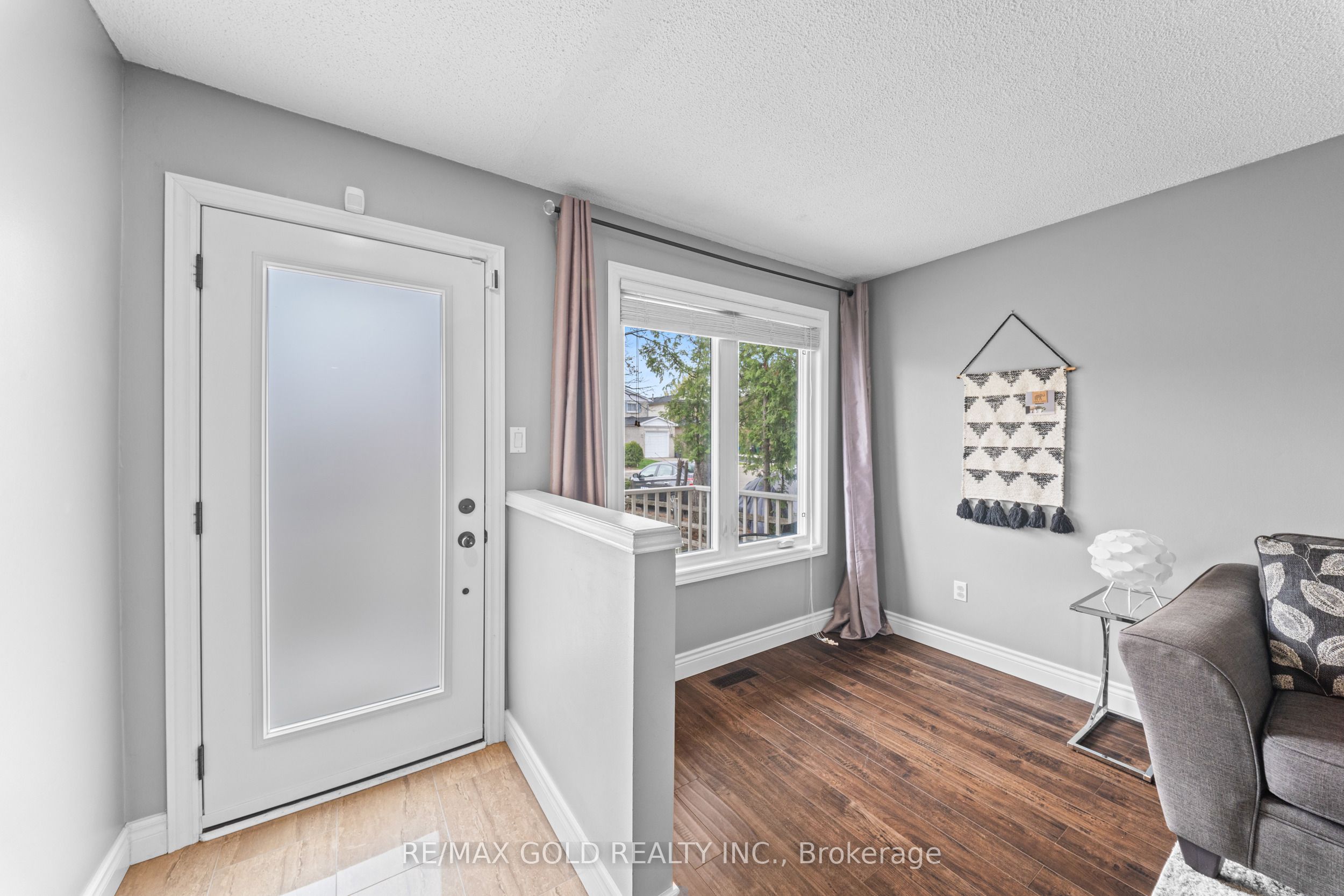 128 Martindale Crescent