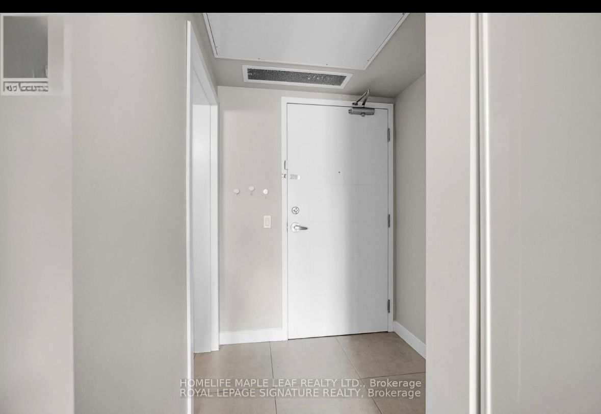 308 Lester Street 12