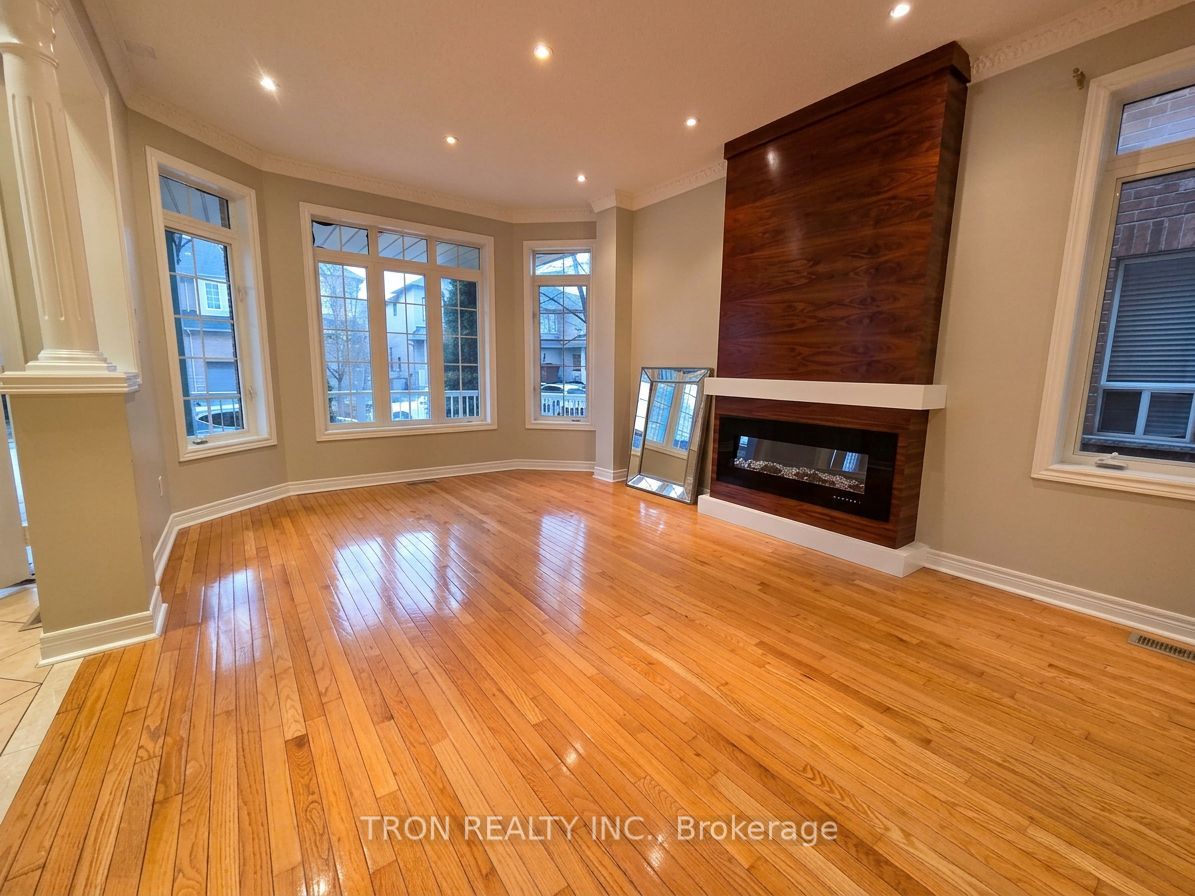 32 Arundel Drive