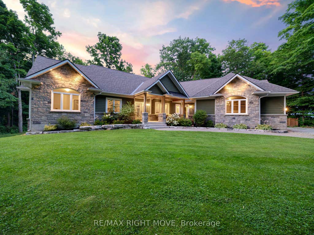 Photo of 143 Bass Line, Oro-Medonte, ON L3V 0J9 (MLS # S12482625)