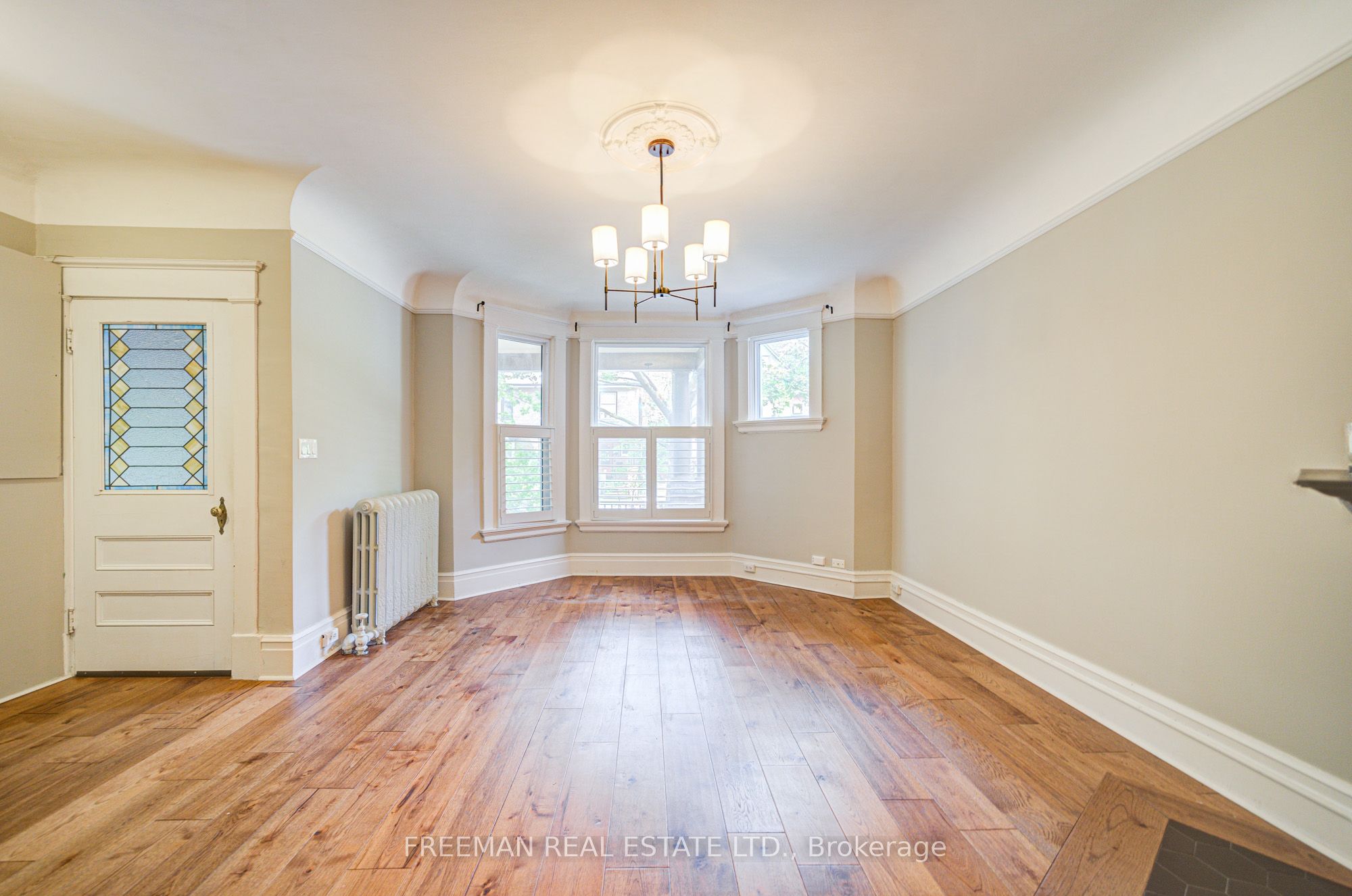 555 Markham Street