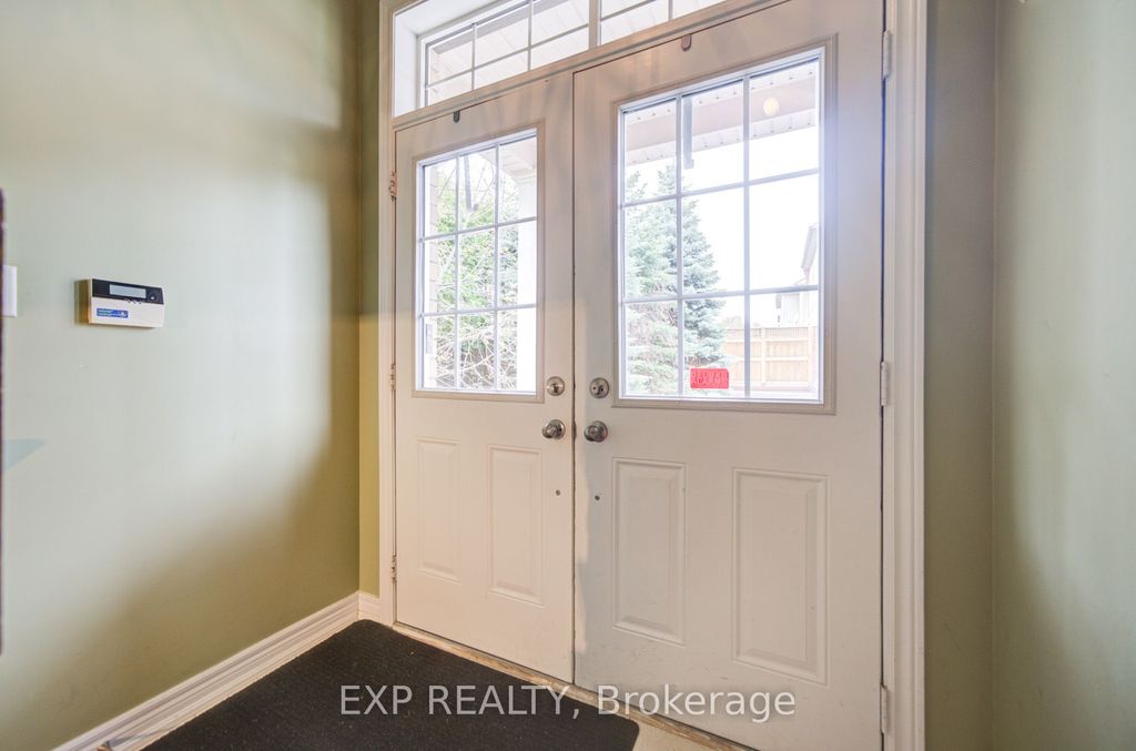 Photo of 25 Sutcliff Lane, Halton Hills, ON L7G 0C2 (MLS # W13139326)