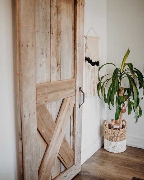 Photo of 40 Fort York Boulevard #TH G05, Toronto, ON M5V 3Z3 (MLS # C12570938)