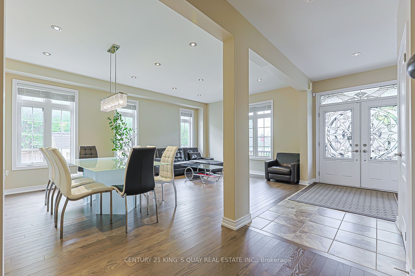 1 Bloom Street
