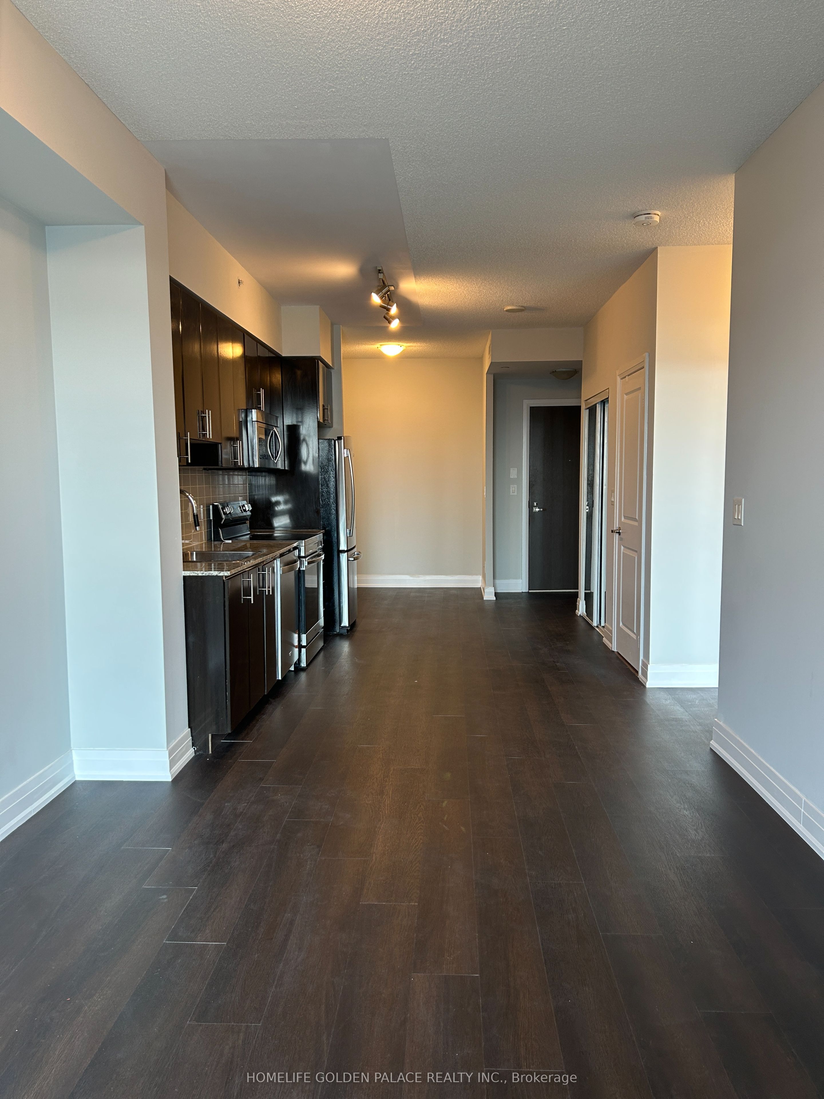 7171 Yonge Street 1512