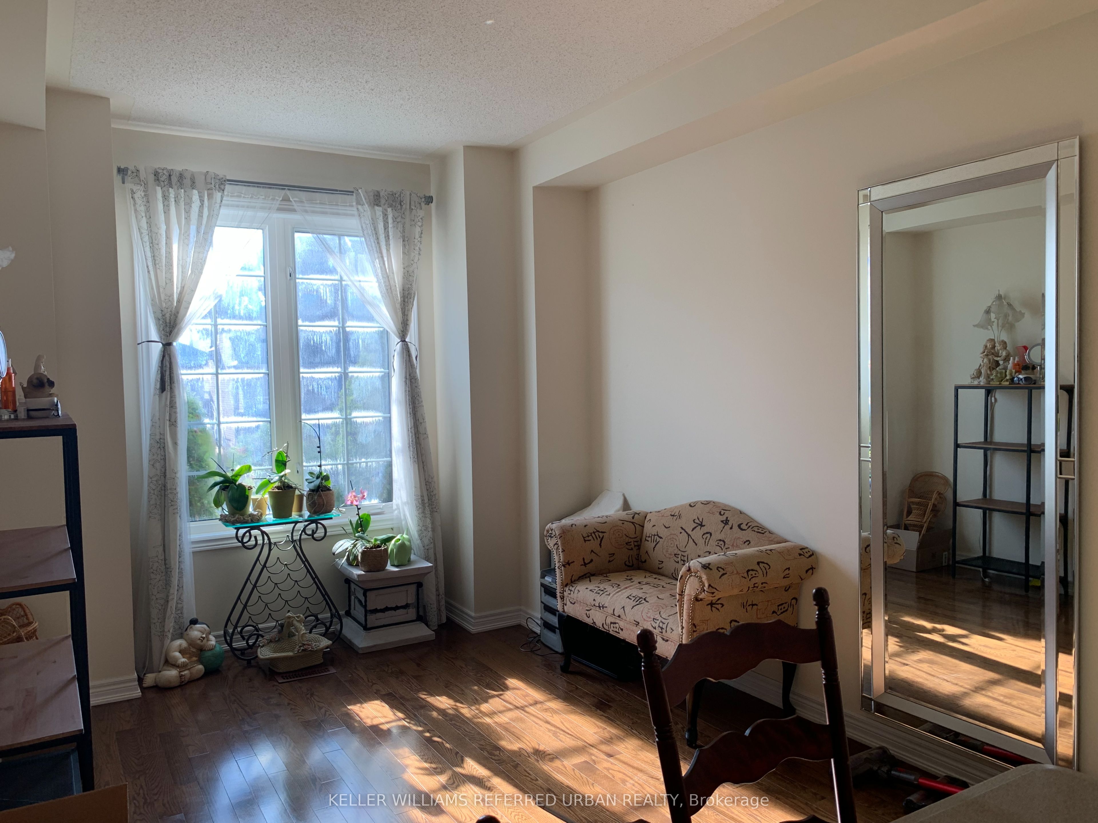 22 Pisanelli Avenue