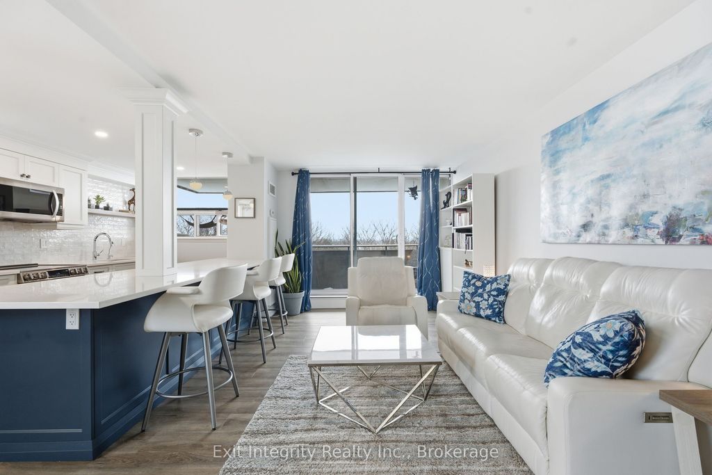 Photo of 1415 Ghent Avenue #703, Burlington, ON L7S 1X4 (MLS # W12707526)