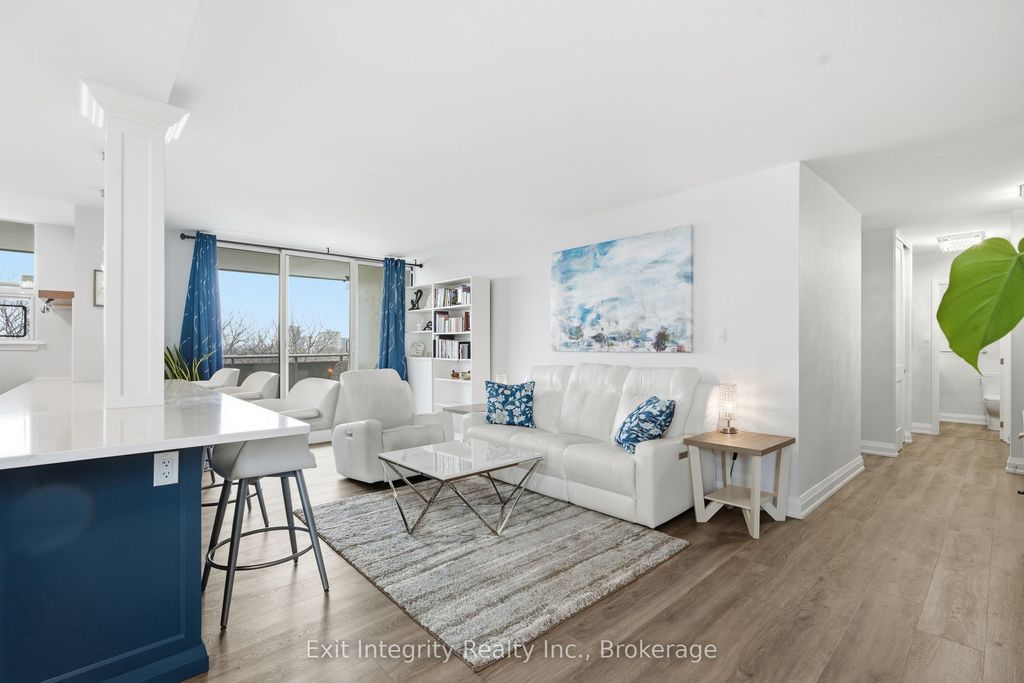 Photo of 1415 Ghent Avenue #703, Burlington, ON L7S 1X4 (MLS # W12707526)