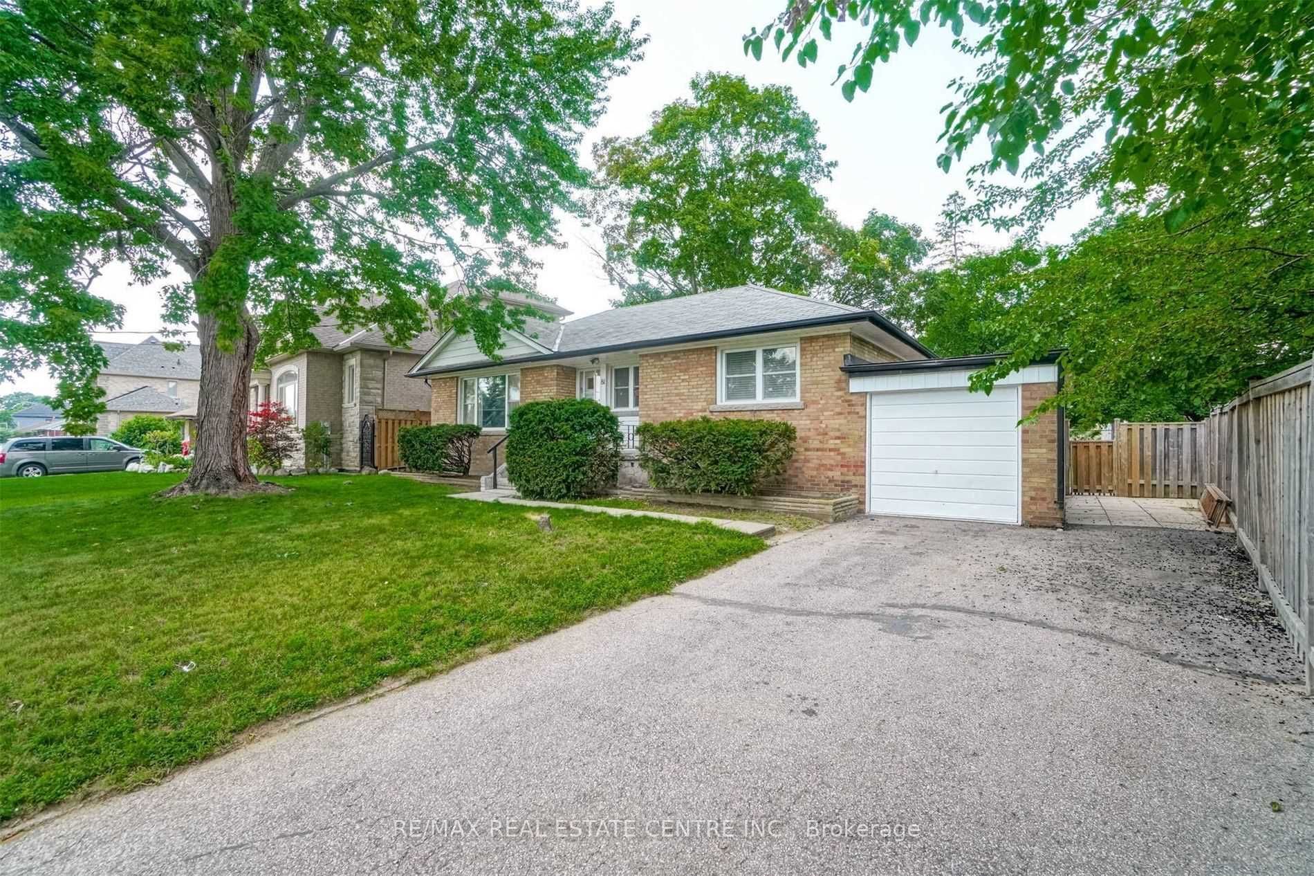 81 Dunbar Road