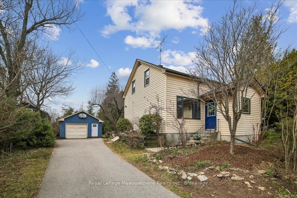 Photo of 11024 First Line, Milton, ON L0P 1J0 (MLS # W12984652)