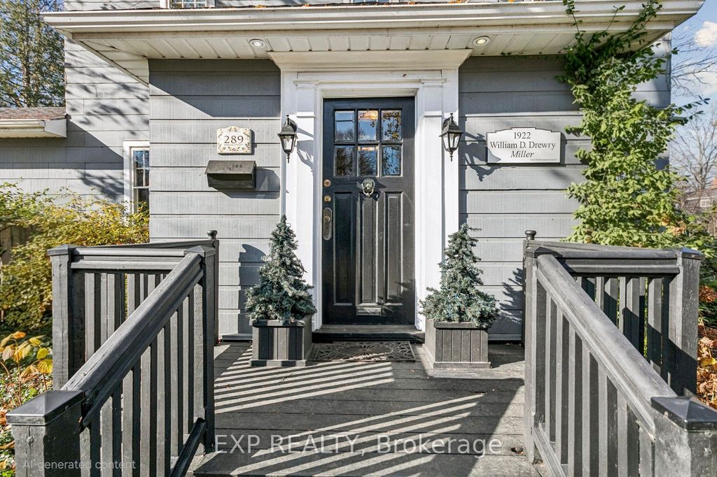 Photo of 289 Spruce Street, Oakville, ON L6J 2G8 (MLS # W13093746)