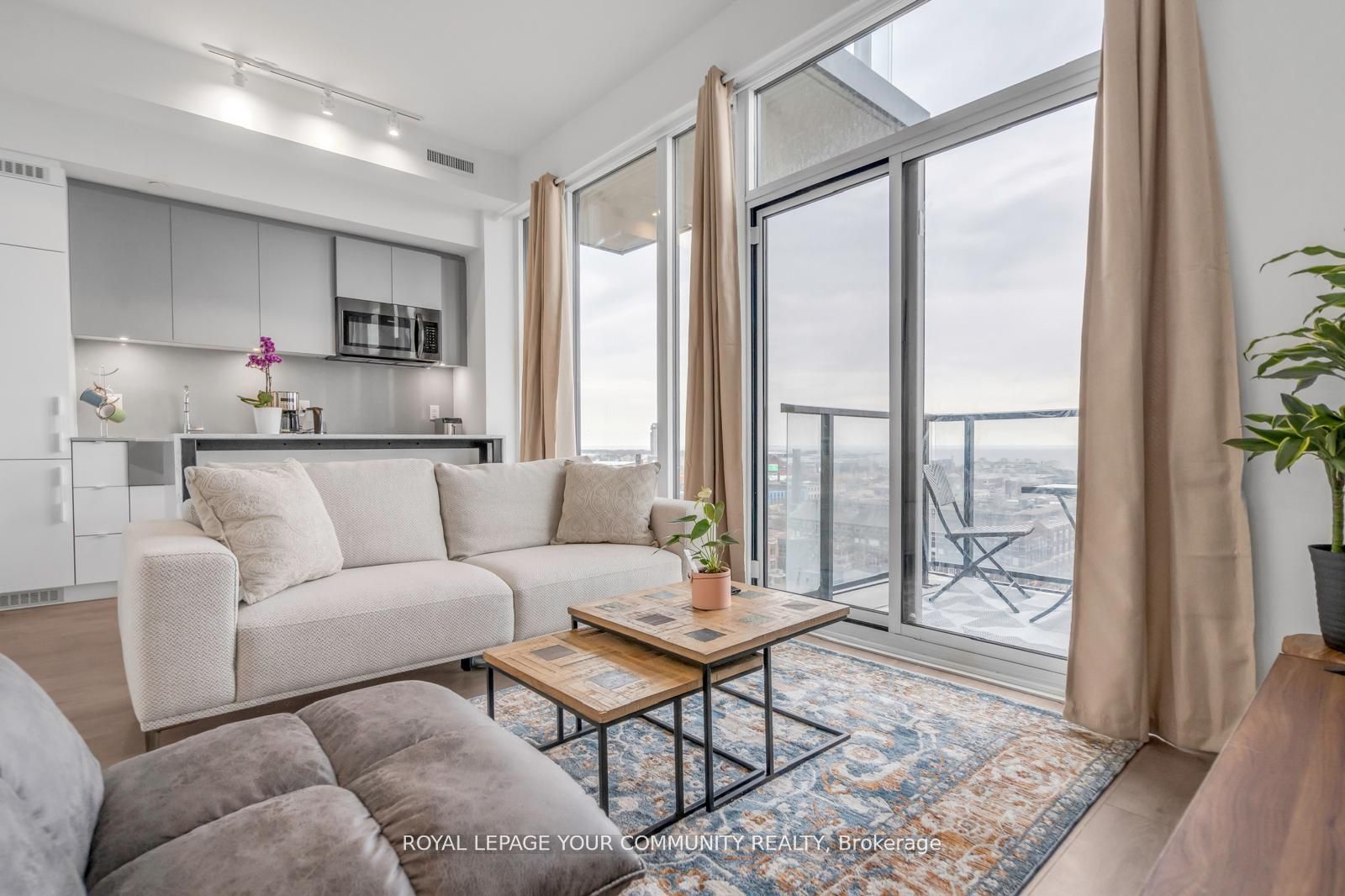 270 Dufferin Street 1106