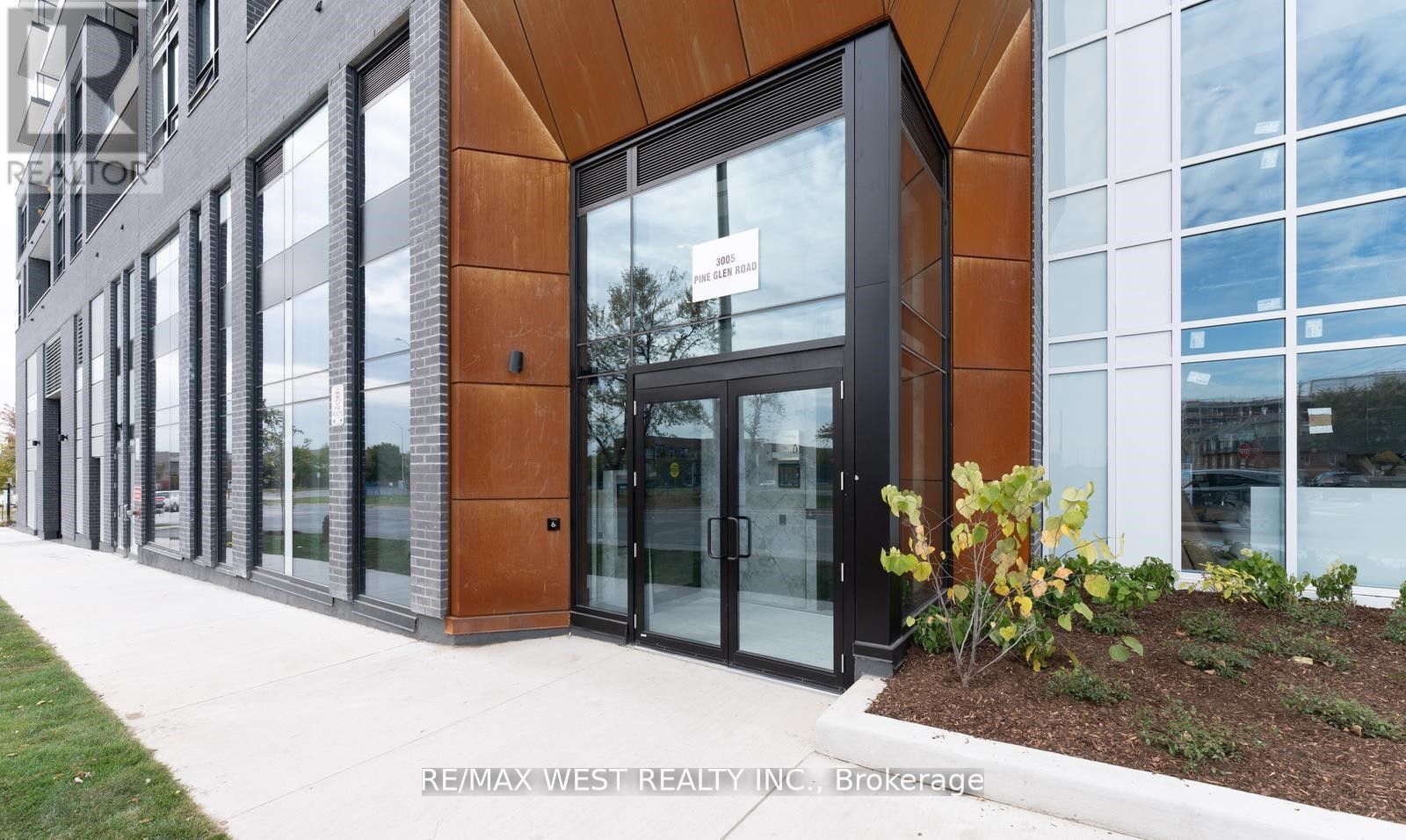 3005 Pine Glen Road 319