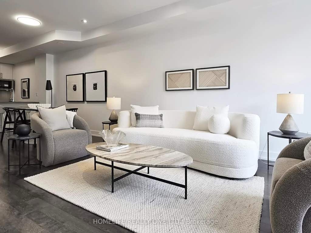 Photo of 1076 Lansdowne Avenue, Toronto, ON M6H 4H2 (MLS # W13677256)