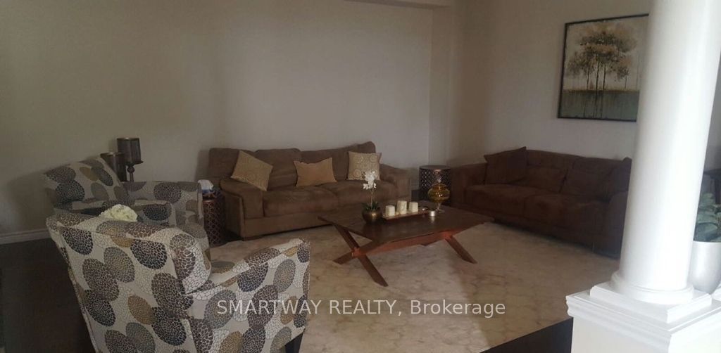 32 Monkton Circle