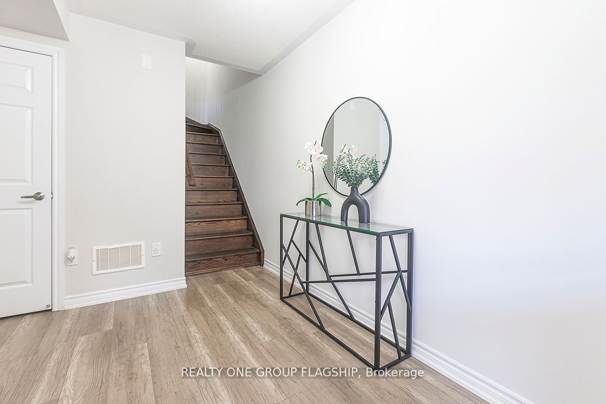 2435 Greenwich Drive 22