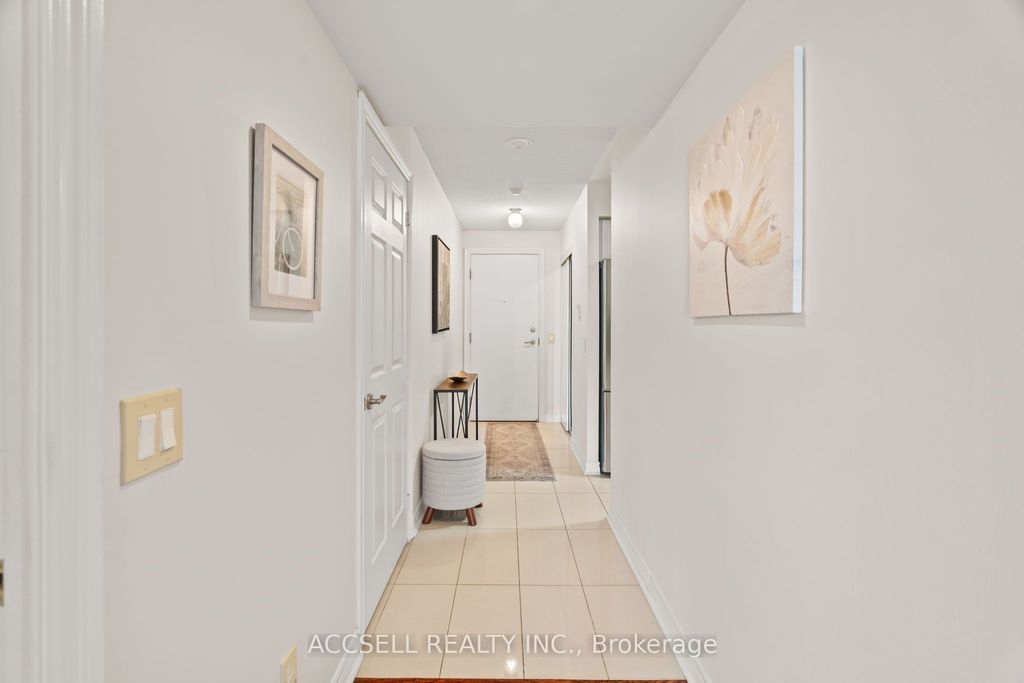 Photo of 5233 Dundas Street W #1816, Toronto, ON M9B 6M1 (MLS # W12443055)