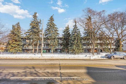 123 Woodbine Avenue 207 Toronto ON M4L 3V8