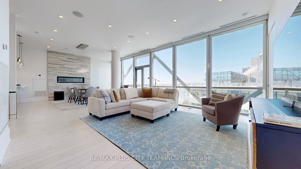 Photo of 39 Queens Quay E #1305, Toronto, ON M5E 0A5 (MLS # C12761982)