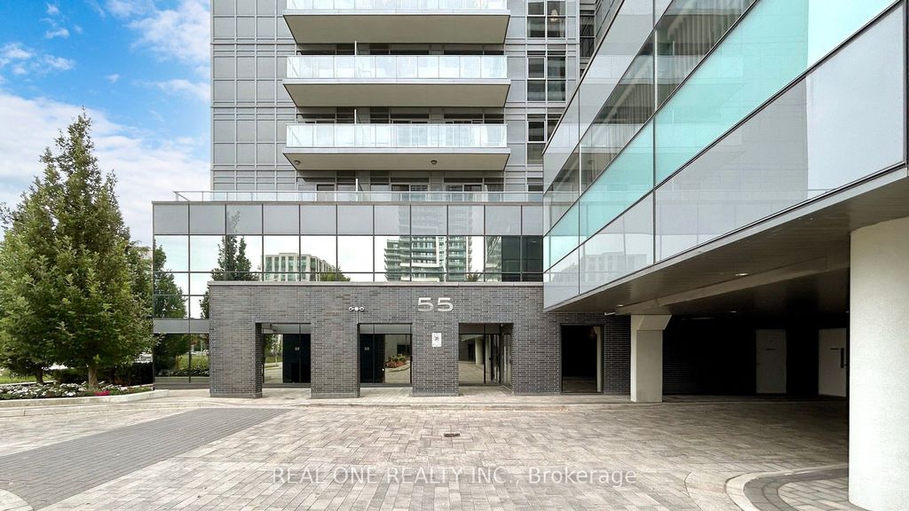 Photo of 55 Oneida Crescent #LPH08, Richmond Hill, ON L4B 0E8 (MLS # N12637858)