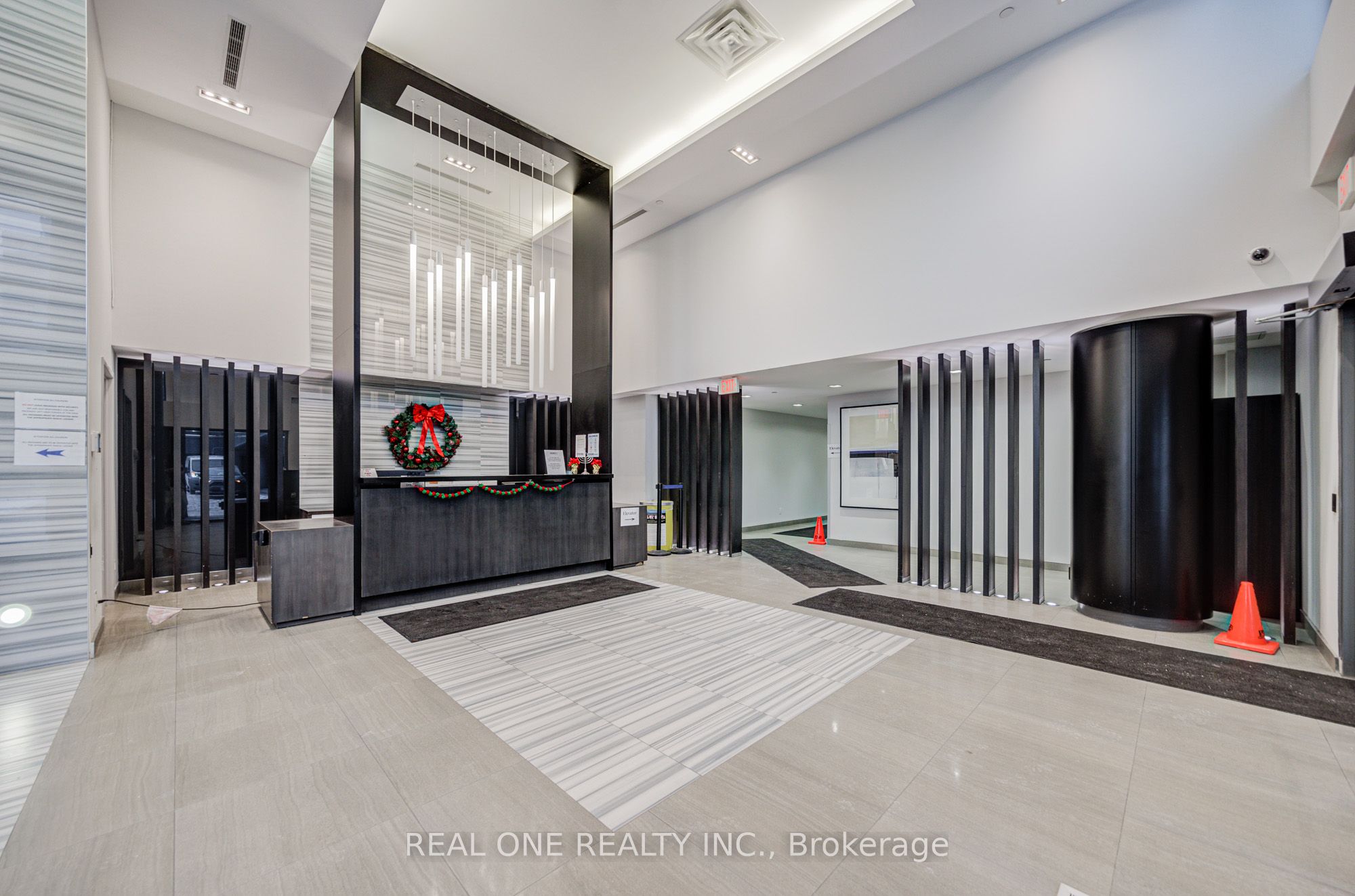 55 Oneida Crescent LPH08