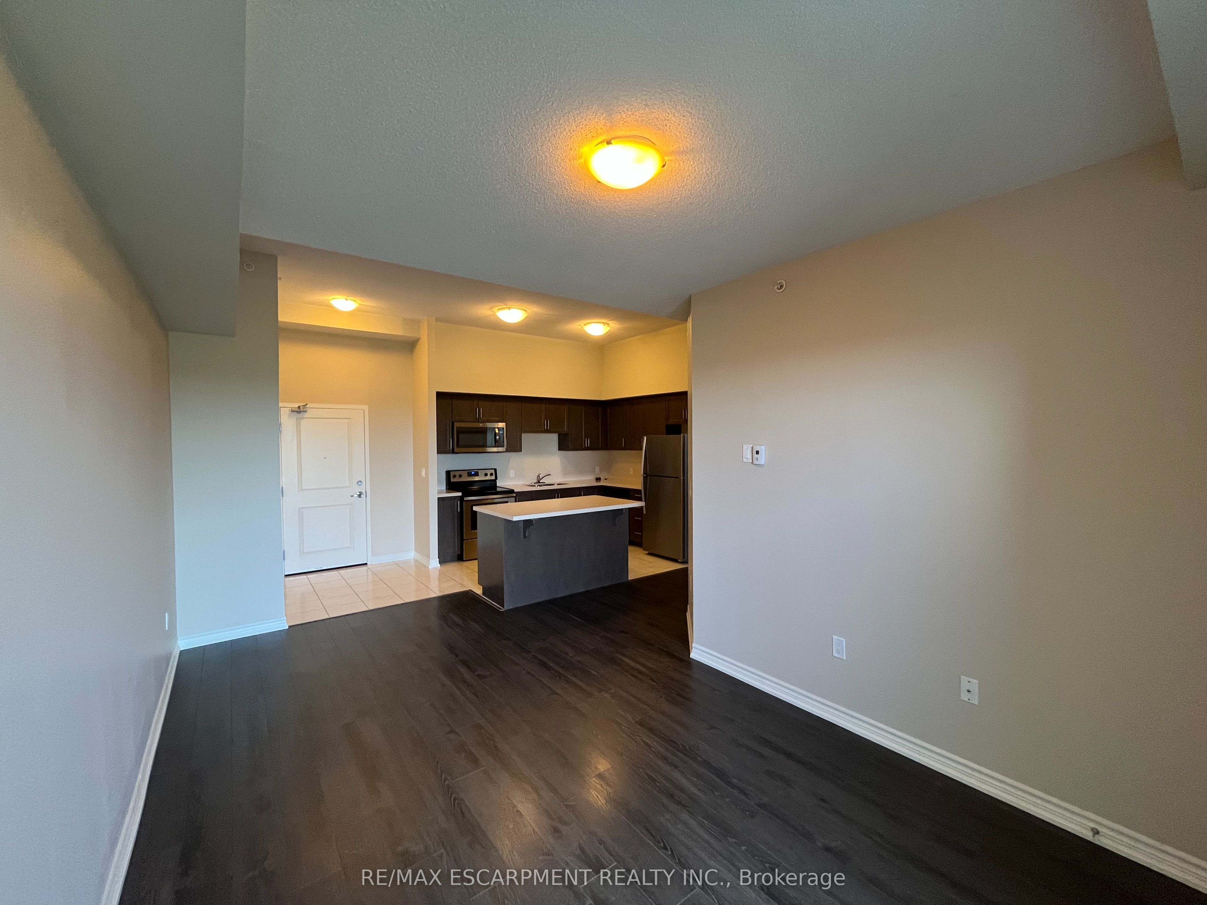 640 Sauve Street 513