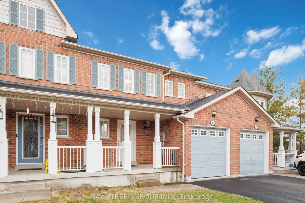 Photo of 25 Maple Ridge Crescent, Markham, ON L6E 1V3 (MLS # N13004972)