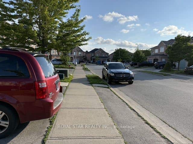 Photo of 50 Dewridge Court, Brampton, ON L6R 3C1 (MLS # W13529438)