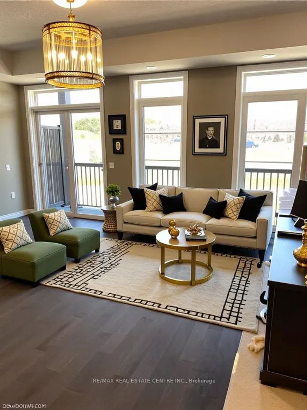 Photo of 32 Wheat Lane, Kitchener, ON N2R 0R6 (MLS # X12501154)