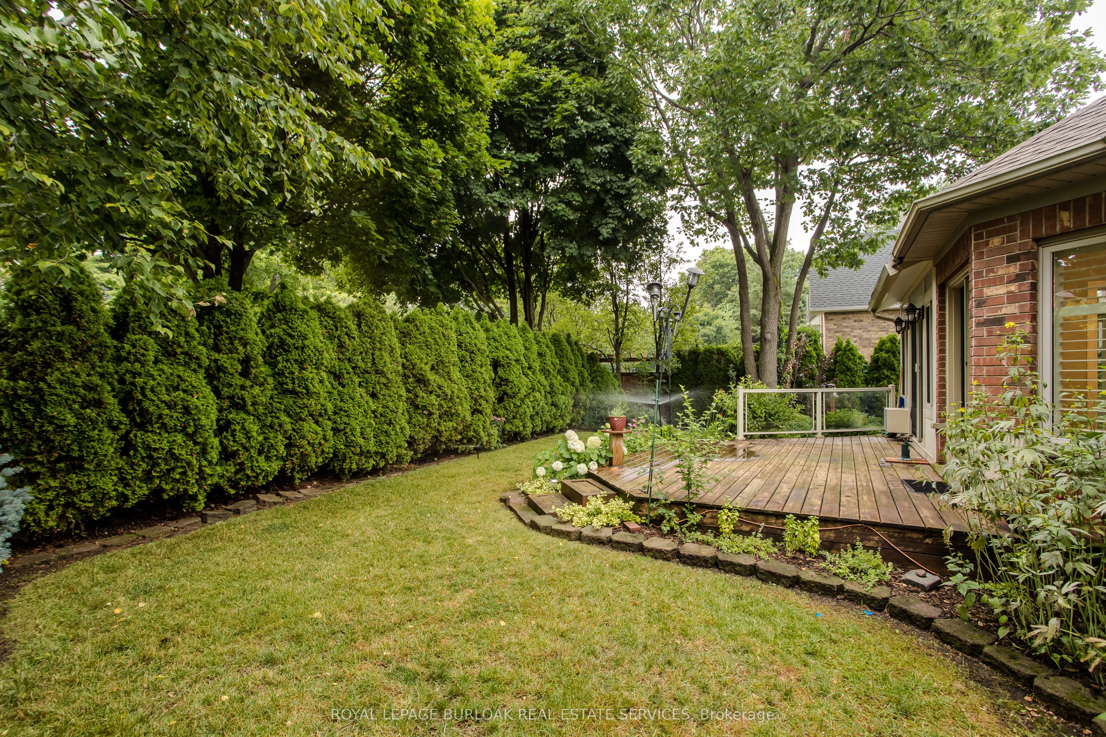 54 Waterwheel Crescent