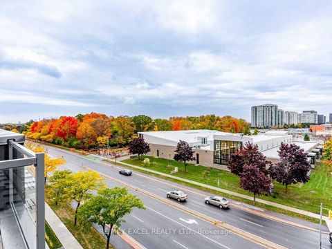 889 Clark Avenue W Vaughan ON L4J 0K6