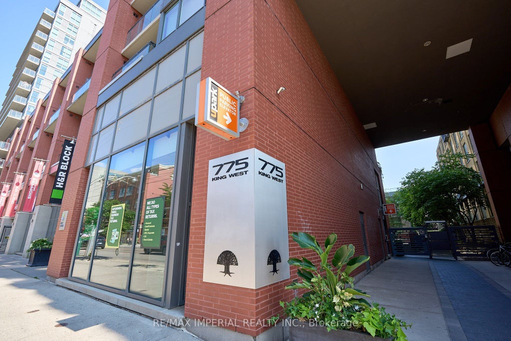 Photo of 775 King Street W #901, Toronto, ON M5V 2K3 (MLS # C13818346)