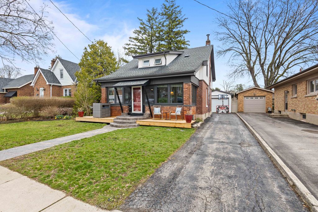 Photo of 13 Forest Road, Brantford, ON N3S 6V9 (MLS # X13007810)