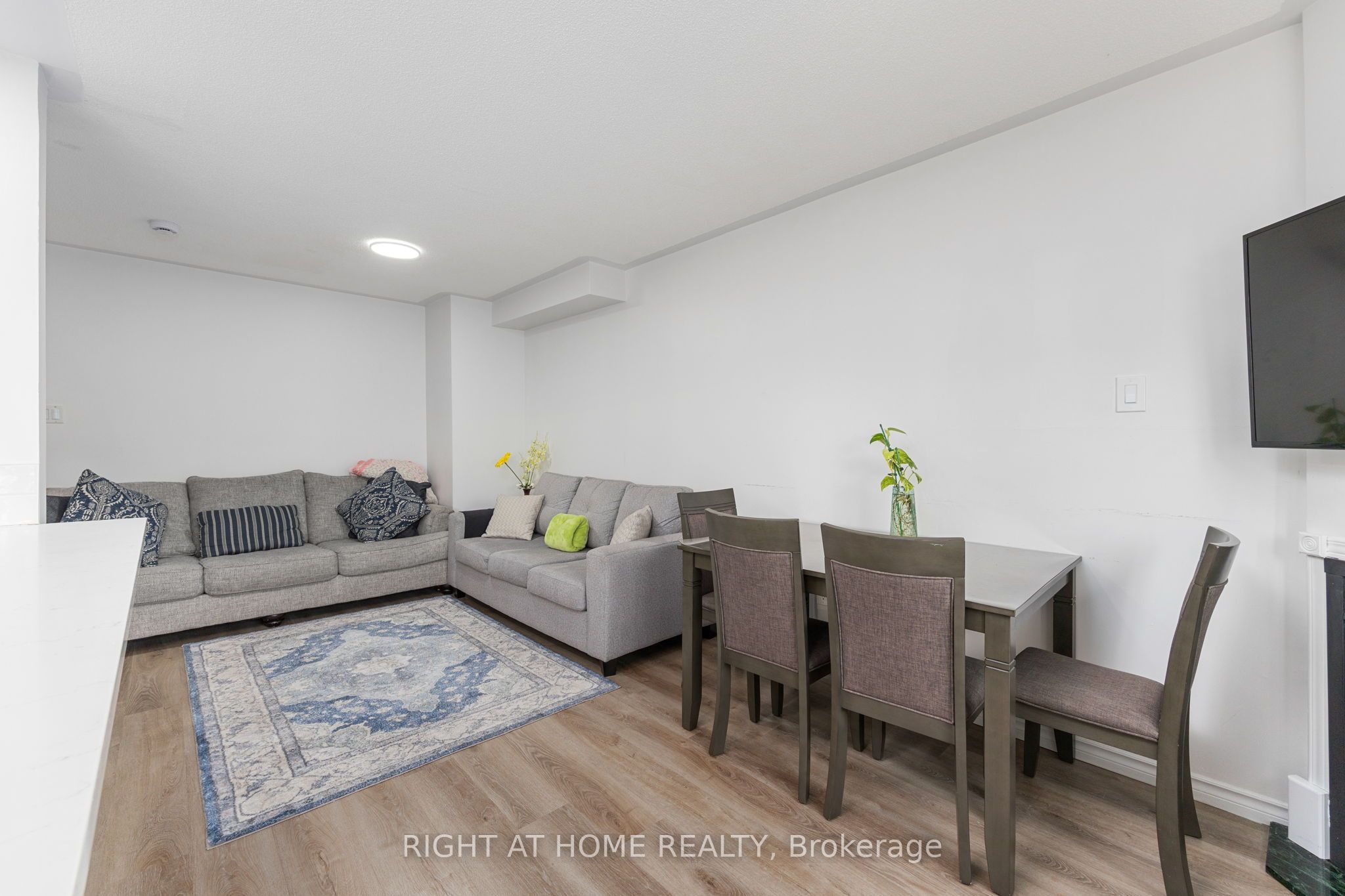 47 Stewart Maclaren Road 74