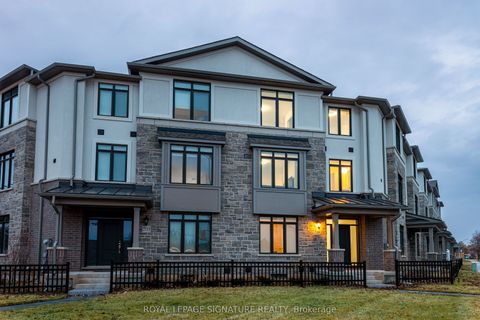 2166 Postmaster Drive Oakville ON L6M 5T1