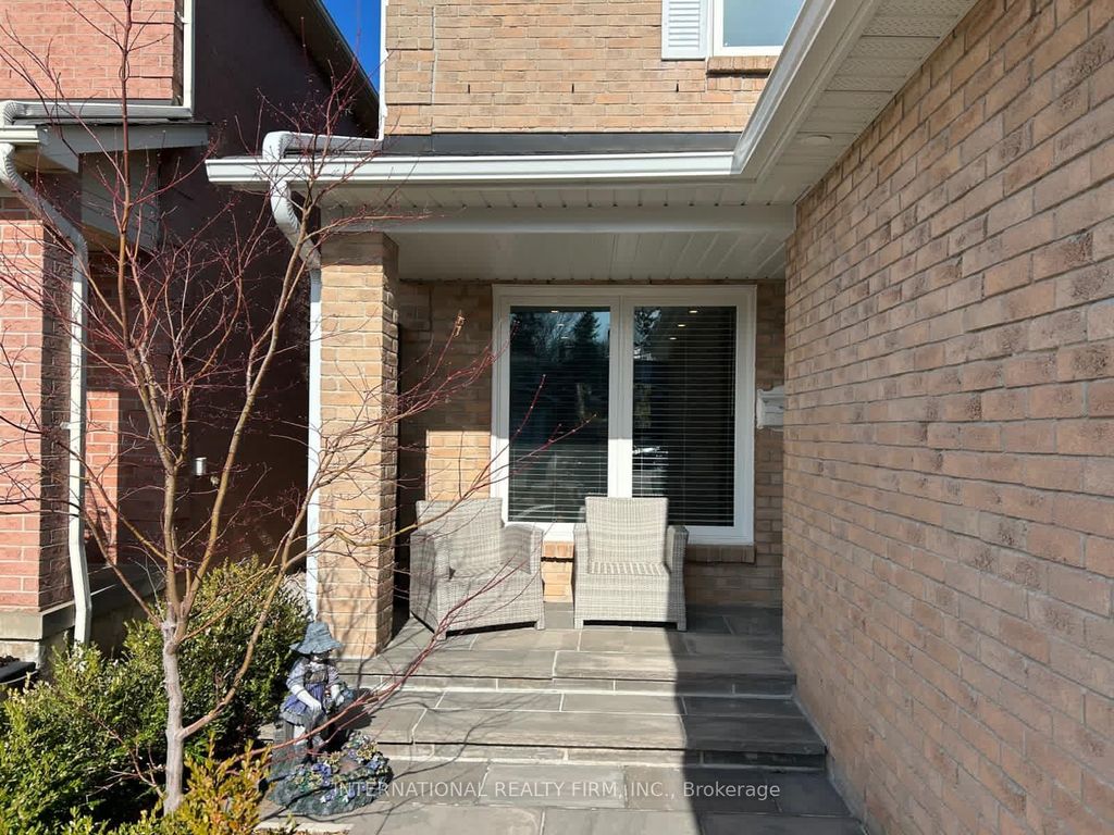 Photo of 5746 Turney Drive W, Mississauga, ON L9M 2R3 (MLS # W12917386)