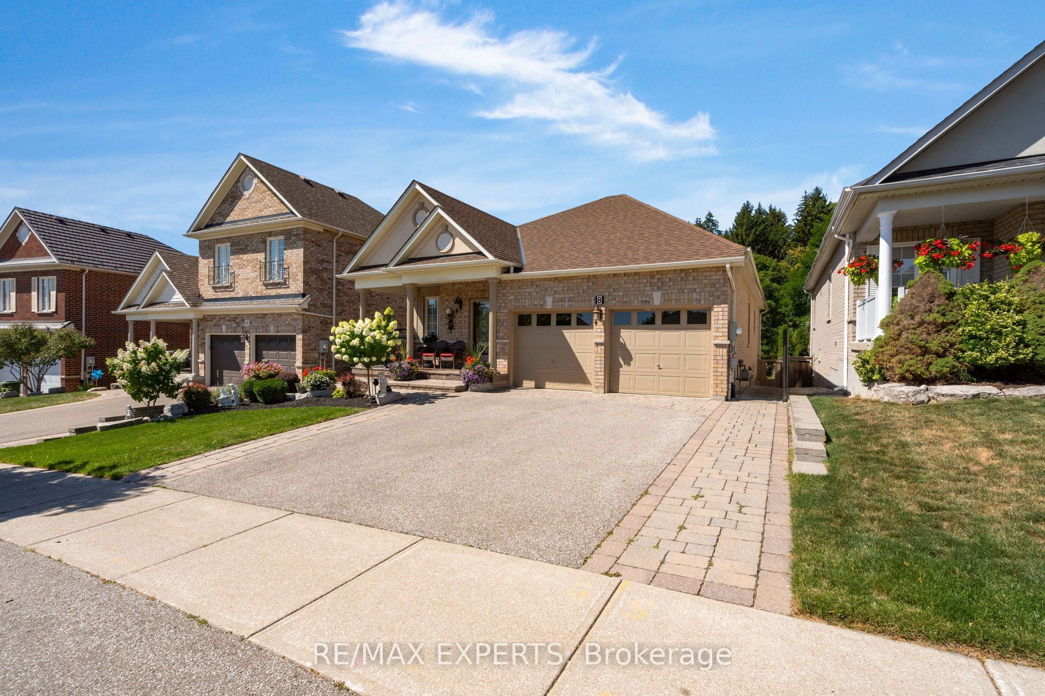 8 Evans Ridge
