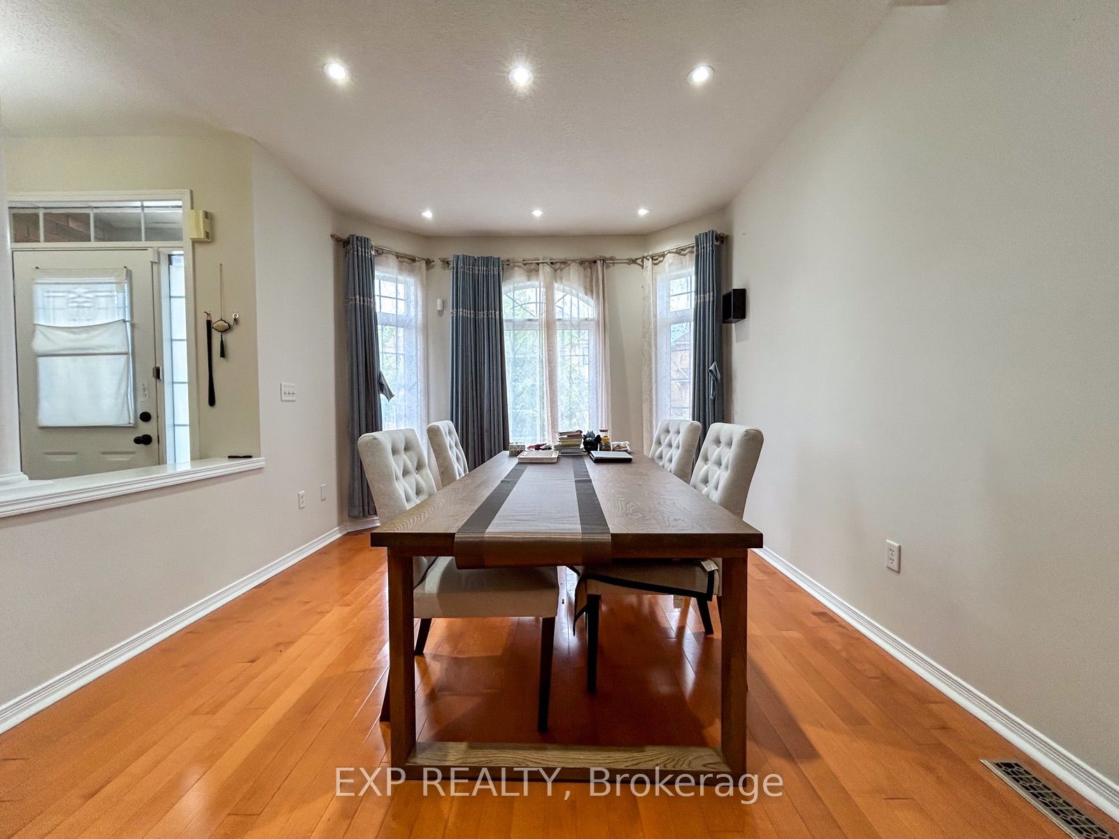 7 Davidoff Street