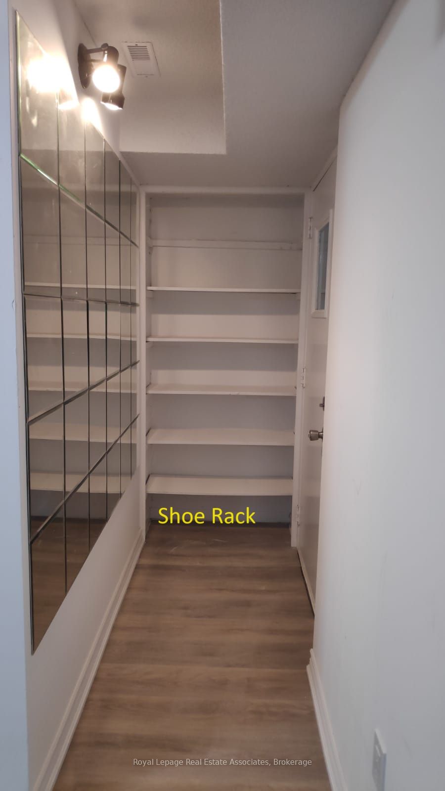 2953 Oslo Crescent Bsmt