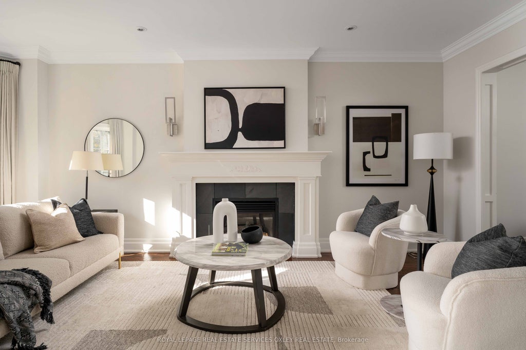 Photo of 44 Donlea Drive, Toronto, ON M4G 2M4 (MLS # C14103506)